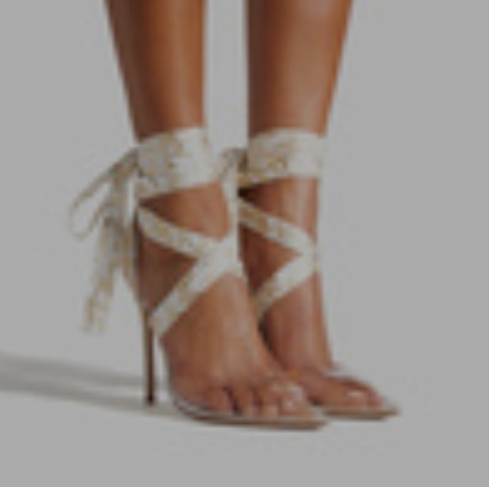 HELANA WRAPAROUND TIE PUMP